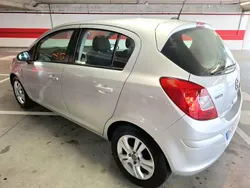 Usado 2013 Opel Corsa Sedan | € 6.490 (Preço justo)
