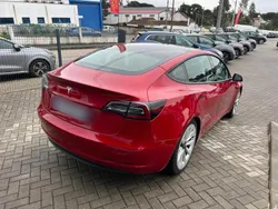 Vermelho Usado 2021 Tesla Model 3 Standard Range Plus Sedan | € 27.500 (Preço justo)