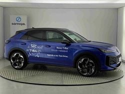 Azul Novo 2025 VW T-Roc R-line SUV | € 43.990