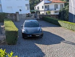 Cinzento Usado 2021 Tesla Model 3 Long Range AWD Sedan | € 31.000 (Preço justo)
