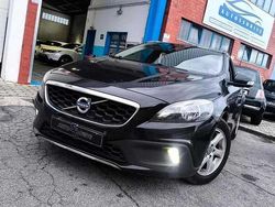 Preto Usado 2014 Volvo V40 CC Carrinha | € 12.500 (Preço justo)