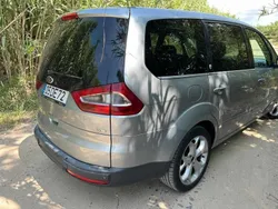 Cinzento Usado 2007 Ford Galaxy Monovolume | € 6.999