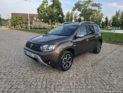 Castanho Usado 2020 Dacia Duster Prestige SUV | € 16.900 (Preço justo)