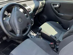 Usado 2006 Opel Corsa Sedan | € 4.000 (Preço elevado)