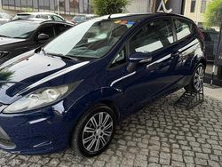 Azul Usado 2009 Ford Fiesta Citadino | € 6.900 (Caro)