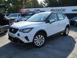 Branco Usado 2022 Seat Arona Style SUV | € 14.750 (Preço justo)