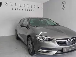 Cinzento Usado 2018 Opel Insignia Citadino | € 16.850