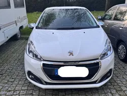 Usado 2017 Peugeot 208 Style Citadino | € 9.000