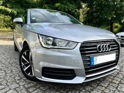 Cinzento Usado 2015 Audi A1 Citadino | € 11.990 (Preço justo)