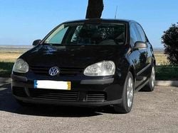 Preto Usado 2007 VW Golf V Citadino | € 5.800