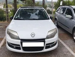 Usado 2011 Renault Laguna III Sedan | € 8.000 (Caro)