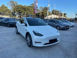 Branco Usado 2023 Tesla Model Y RWD SUV | € 35.990