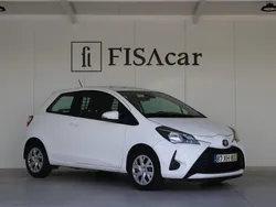 Branco Usado 2019 Toyota Yaris Active Citadino | € 15.500 (Preço justo)