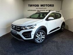 Branco Usado 2021 Dacia Sandero Stepway Citadino | € 15.250 (Preço justo)