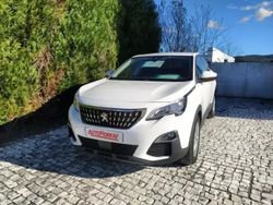 Branco Usado 2018 Peugeot 3008 Active SUV | € 23.500