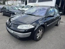 Usado 2003 Renault Mégane II Sedan | € 2.490 (Preço justo)