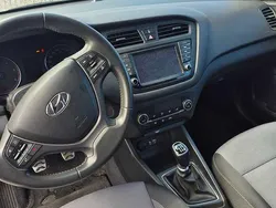 Usado 2018 Hyundai i20 Active Sedan | € 15.500