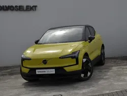 Amarelo Usado 2025 Volvo EX30 Ultra SUV | € 42.200 (Preço justo)