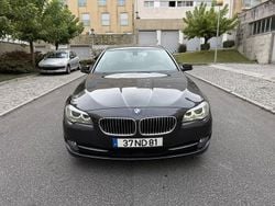 Cinza escuro Usado 2012 BMW 520 Exclusive Sedan | € 14.950 (Preço justo)