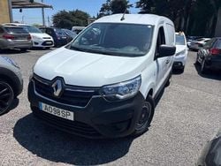 Branco Usado 2022 Renault Kangoo Monovolume | € 15.490 (Preço justo)