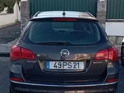 Cinzento Usado 2015 Opel Astra Carrinha | € 4.200 (Bom preço)