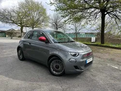 Cinzento Usado 2022 Fiat 500e | € 17.990 (Bom preço)