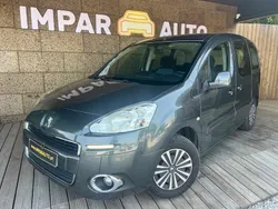 Cinzento Usado 2014 Peugeot Partner Monovolume | € 14.750