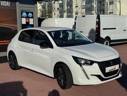 Branco Usado 2021 Peugeot 208 Active Citadino | € 14.500 (Preço justo)