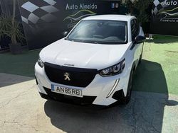Branco Usado 2022 Peugeot 2008 SUV | € 18.950 (Preço justo)