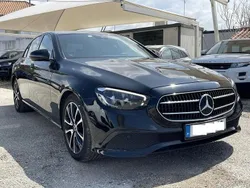 Preto Usado 2020 Mercedes E220 Avantgarde Sedan | € 35.500 (Preço elevado)