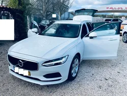 Branco Usado 2017 Volvo V90 Momentum Carrinha | € 22.980 (Preço justo)
