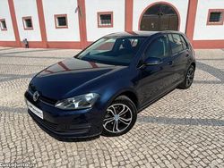 Azul Usado 2015 VW Golf VII Trendline Sedan | € 14.500 (Preço justo)