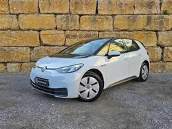 Branco Usado 2021 VW ID.3 Pro Performance Citadino | € 26.500 (Preço justo)