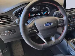 Cinza Usado 2022 Ford Focus ST-Line | € 17.799 (Bom preço)