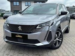 Cinzento Usado 2021 Peugeot 5008 GT-line Monovolume | € 26.990 (Preço elevado)
