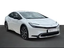 Branco (pintura metalizada especial) Novo 2025 Toyota Prius Luxury Citadino | € 44.500 (Preço justo)