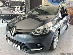 Outra Usado 2021 Renault Clio V LIMITED Sedan | € 14.600 (Preço justo)