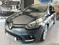 Outra Usado 2021 Renault Clio V LIMITED Sedan | € 14.600 (Preço justo)