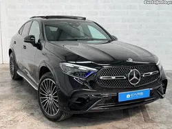 Preto Usado 2024 Mercedes 300 Coupé | € 73.000