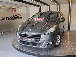 Cinzento Usado 2014 Peugeot 5008 Allure Monovolume | € 9.500 (Bom preço)