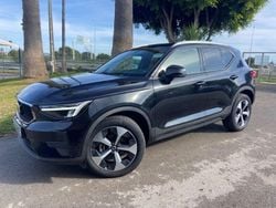 Preto Usado 2023 Volvo XC40 Plus SUV | € 34.500 (Preço justo)