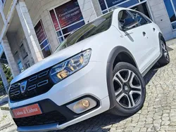 Branco Usado 2020 Dacia Logan Stepway Sedan | € 13.500