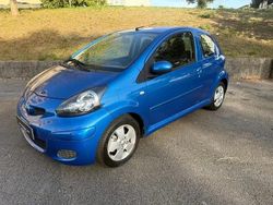 Azul escuro Usado 2009 Toyota Aygo Citadino | € 6.750 (Caro)