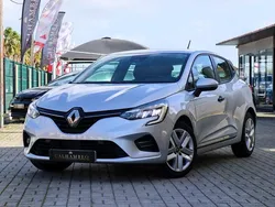 Cinzento Usado 2020 Renault Clio V Intens | € 12.990 (Bom preço)