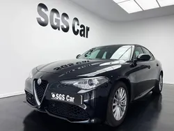 Preto Usado 2022 Alfa Romeo Giulia Super Sedan | € 44.000