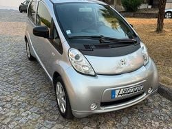 Usado 2016 Peugeot iON Citadino | € 4.800