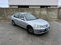 Usado 2005 Honda Civic Sedan | € 4.500