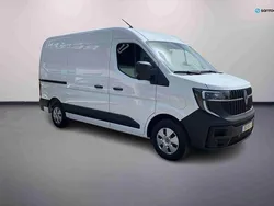 Branco Usado 2025 Renault Master Van | € 51.800