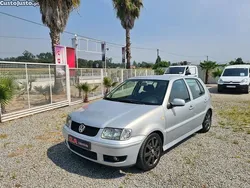 Cinza Usado 2000 VW Polo Citadino | € 1.950