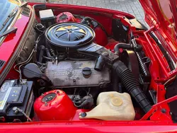 Vermelho Usado 1986 BMW 316 Sedan | € 6.500